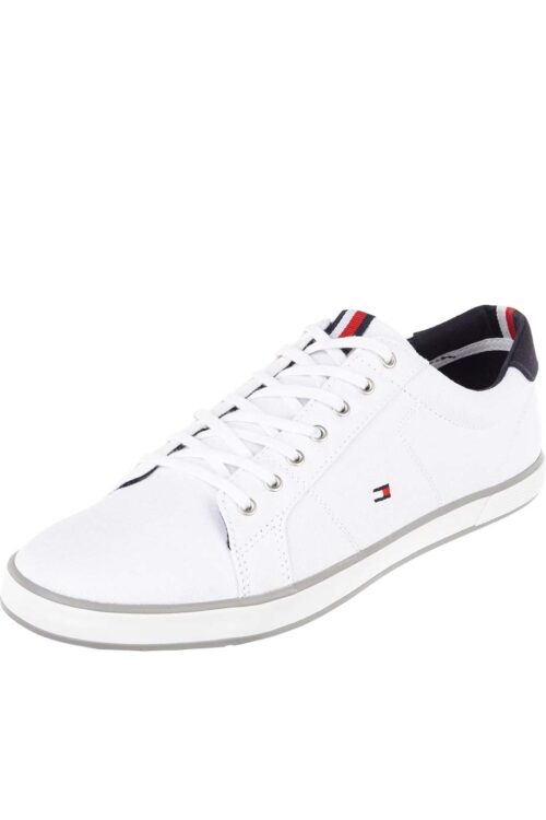 Look plimsolls in grey